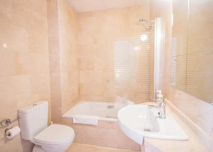 Apartment Recogidas 23 *